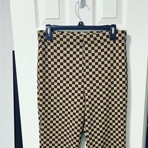 ✨Urban Outfitters✨
Size Large